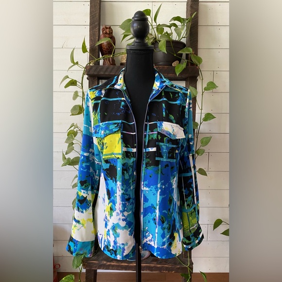 Tracy M: Vibrant Abstract Zip-Up Jacket Shirt with Two Snap Button Front Pockets - Picture 7 of 17